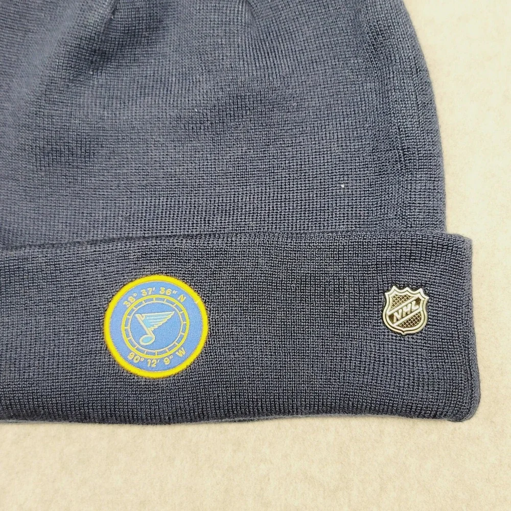 NHL St. Louis Blues Winter Cuffed Knit‎ Pom Beanie Hat Fanatics Authentic Pro OS